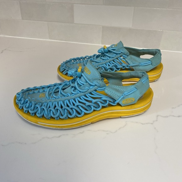 Womens 7.5 Keen Uneek‎ Baby Blue/Yellow Lace Sandals Woven Cord Slip On Strappy - Picture 1 of 6